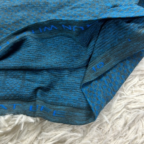 Lululemon Swiftly Tech Racerback Poolside / Black - Picture 2 of 5